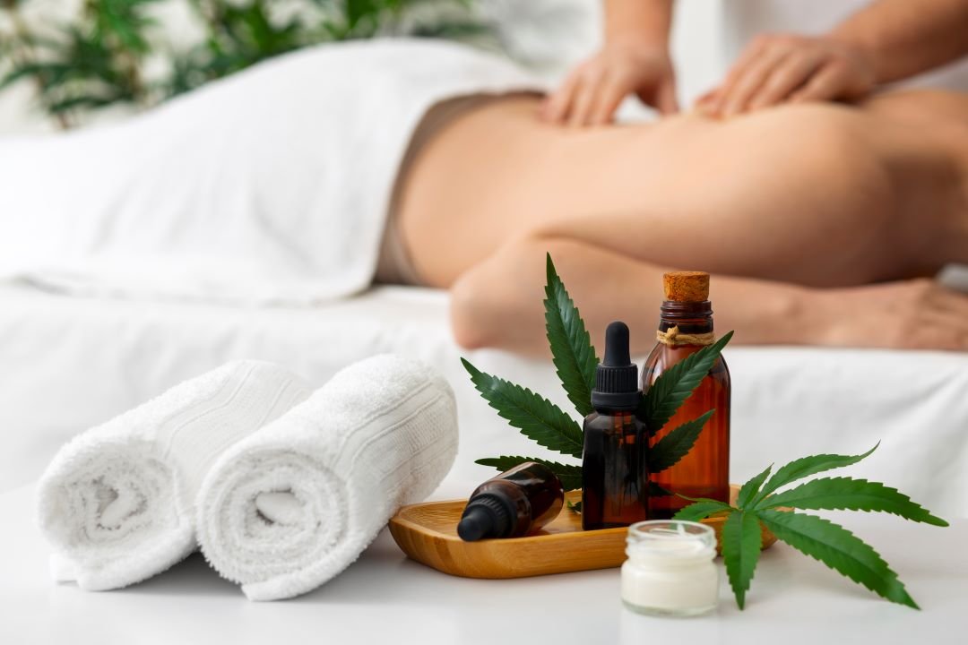 The Benefits of Aromatherapy Massage: A Relaxing Experience at Deluxie Spa